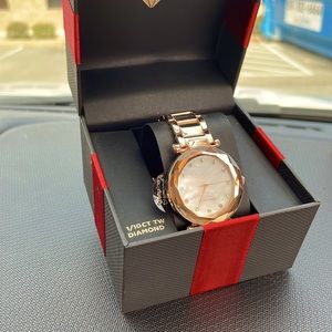 The whole bundle can go or you can pick n choose!